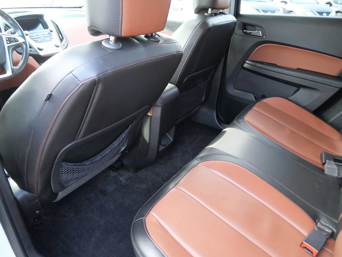 Used 2016 Chevrolet Equinox LTZ w/ Enhanced Convenience Package AWD/4WD image 21
