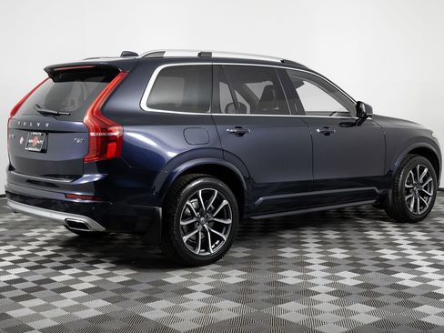 Used 2016 Volvo XC90 T6 Momentum AWD/4WD image 8