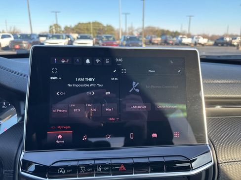 New 2026 Jeep Compass Latitude image 22