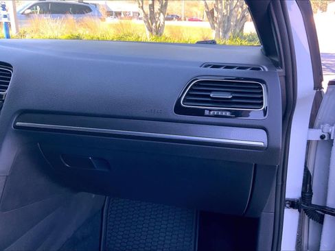 Used 2019 Volkswagen GTI SE w/ SE Experience Package image 20