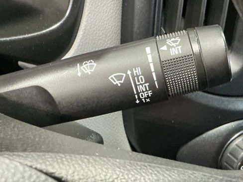 Used 2021 GMC Canyon Elevation Standard w/ Convenience Package RWD image 30