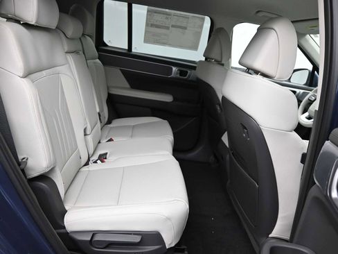 New 2026 Hyundai Santa Fe SEL image 12