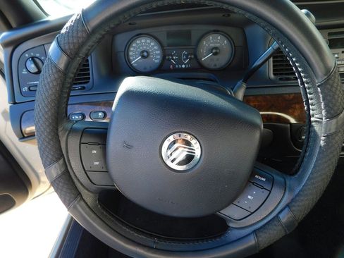 Used 2008 Mercury Grand Marquis LS image 10