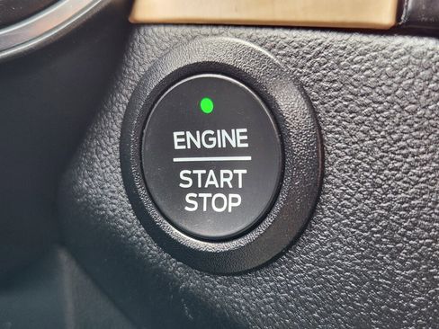 Used 2022 Ford Escape Titanium w/ Titanium Elite Package image 25