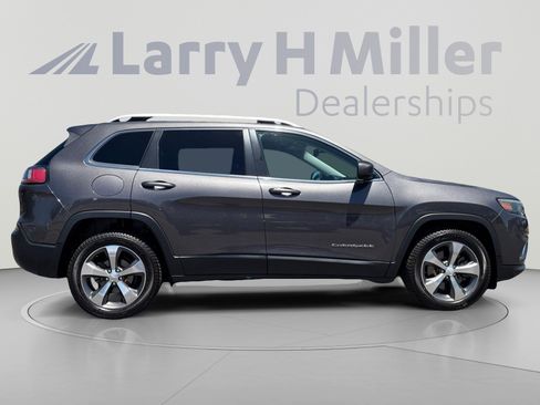Used 2020 Jeep Cherokee Limited FWD image 6