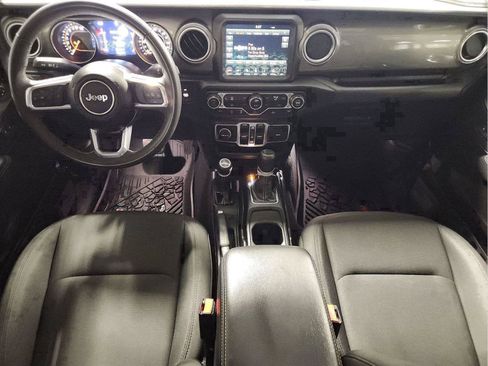 Used 2023 Jeep Gladiator Overland AWD/4WD image 20