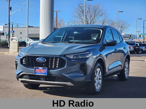 Used 2023 Ford Escape Active w/ Tech Pack #2 image 6