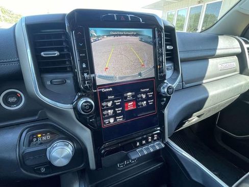 Used 2021 RAM 1500 Laramie RWD image 18
