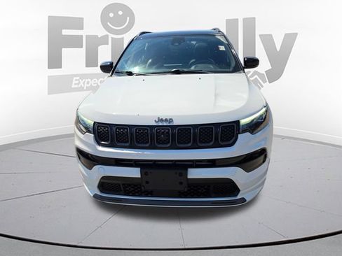 Used 2023 Jeep Compass High Altitude w/ Driver Assist Group I AWD/4WD image 2