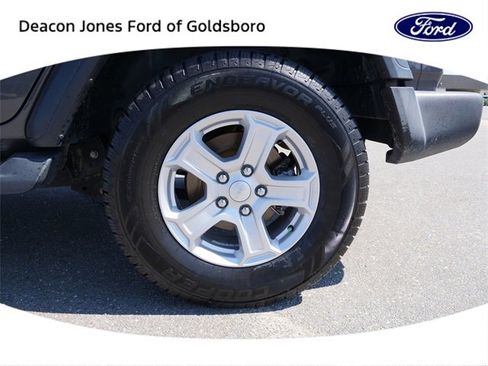 Used 2020 Jeep Wrangler Unlimited Sport S image 12