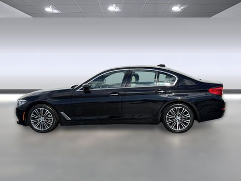 Used 2017 BMW 530i RWD image 2