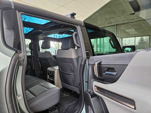 Used 2024 GMC Hummer EV 3X image 14