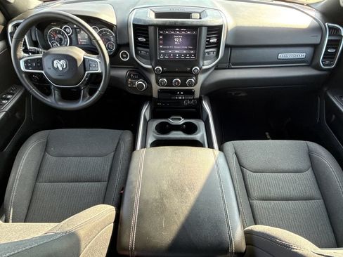 Used 2019 RAM 1500 Big Horn AWD/4WD image 10