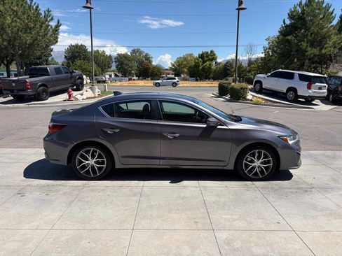 Used 2021 Acura ILX w/ Premium Package FWD image 3