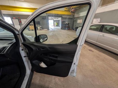 Used 2018 Ford Transit Connect XL FWD image 29