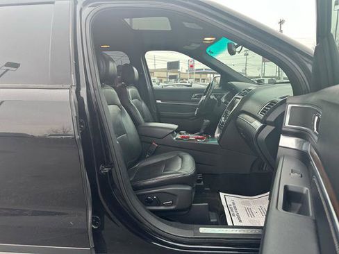 Used 2016 Ford Explorer Limited image 20