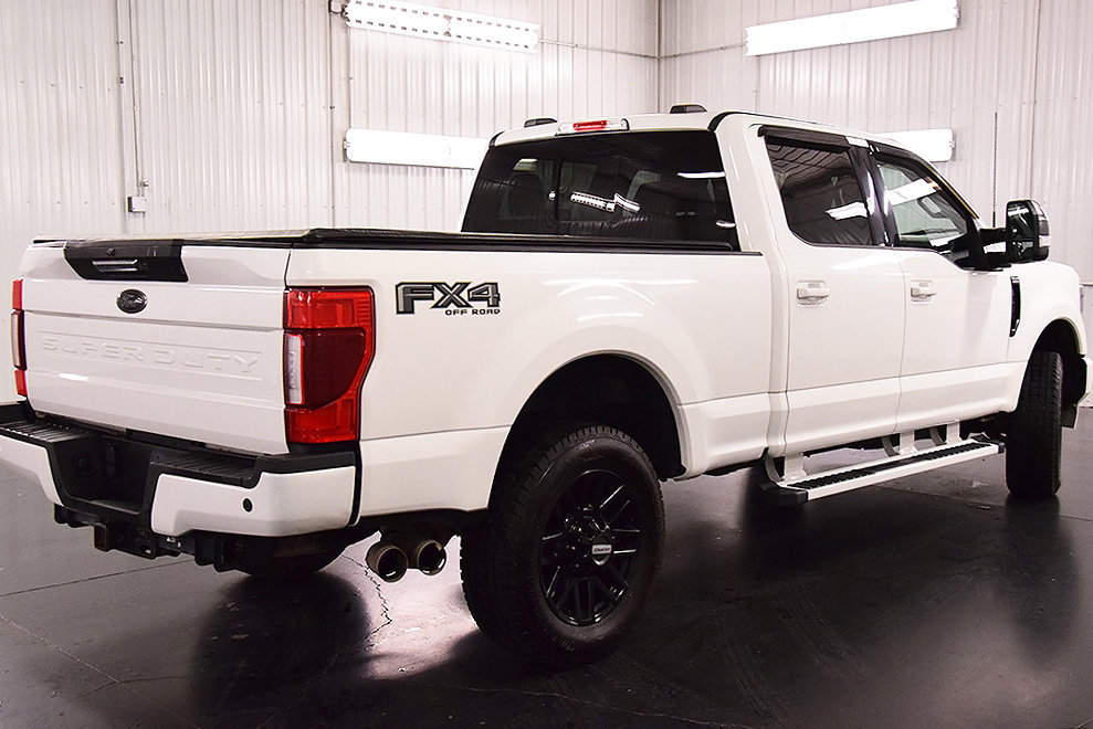 Used 2022 Ford F250 Lariat w/ Black Appearance Pkg AWD/4WD image 9