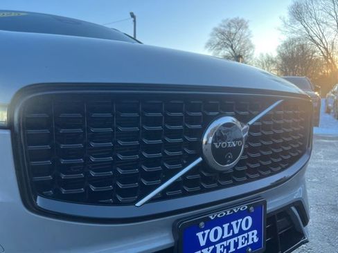 Certified 2025 Volvo XC60 B5 Plus image 14
