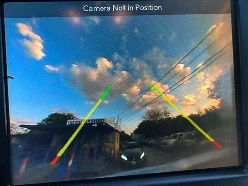 Used 2019 Chrysler 300 S image 20