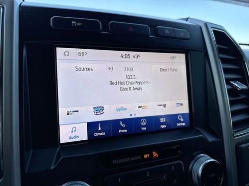 Used 2020 Ford F150 Lariat w/ Equipment Group 502A Luxury image 14