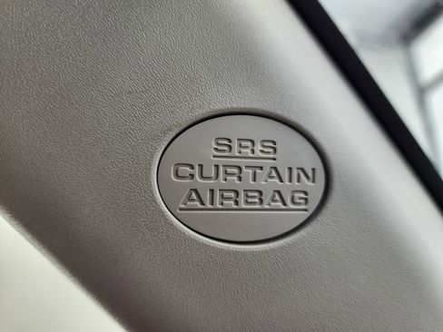 Used 2021 Toyota 4Runner SR5 image 38