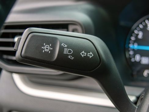 Used 2020 Ford Explorer XLT w/ Class III Trailer Tow Package image 19