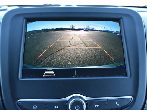 Used 2020 Chevrolet Equinox LT image 21