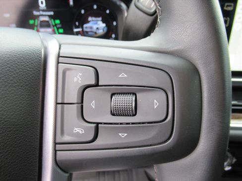 Used 2024 GMC Sierra 1500 Elevation w/ LPO, Elevation Black Package image 21