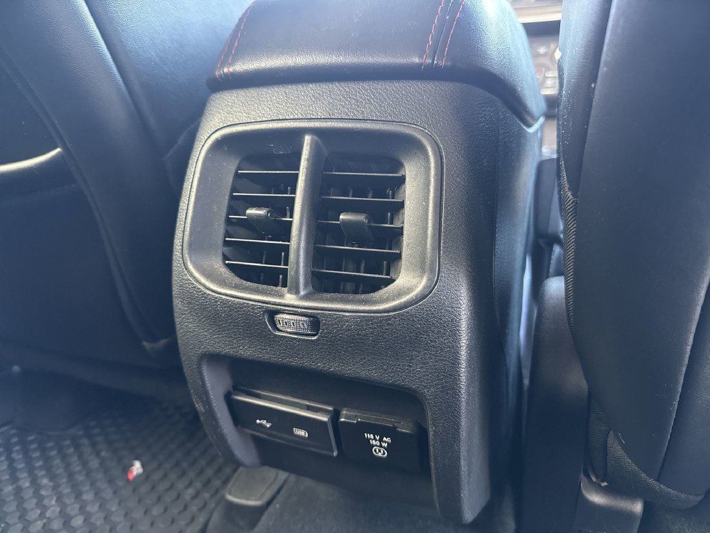 Used 2019 Jeep Cherokee Trailhawk w/ Comfort/Convenience Group AWD/4WD image 24