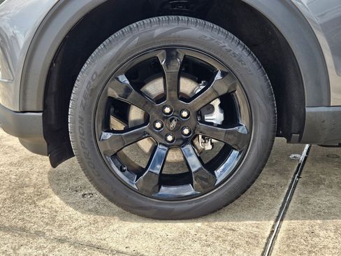 Certified 2023 Ford Explorer ST-Line w/ Class IV Trailer Tow Package AWD/4WD image 10