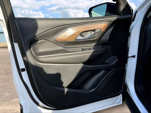 Used 2020 GMC Terrain SLE w/ Driver Convenience Package image 21