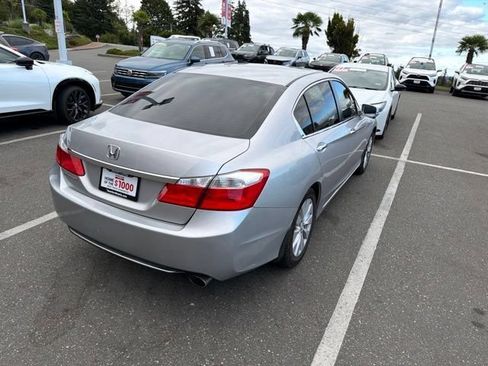 Used 2015 Honda Accord EX image 5