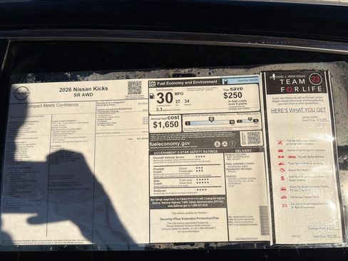 New 2026 Nissan Kicks SR w/ Cold Weather Package image 12