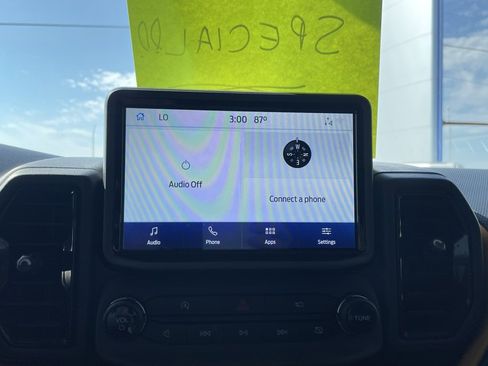 Used 2022 Ford Bronco Sport Badlands image 15