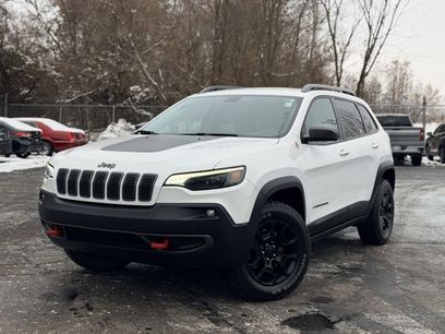Used 2019 Jeep Cherokee Trailhawk w/ Cold Weather Group