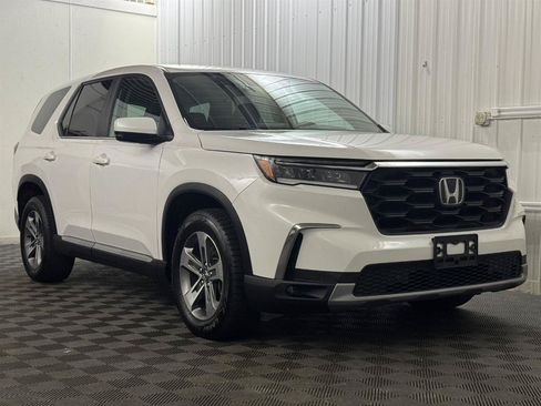 Used 2023 Honda Pilot EX-L image 6