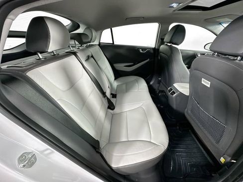 Used 2022 Hyundai Ioniq Limited image 29