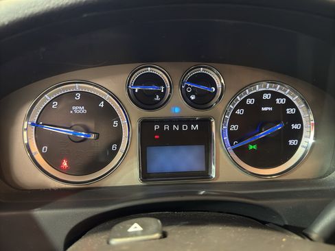 Used 2013 Cadillac Escalade ESV Luxury image 17