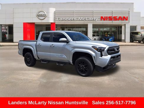 Used 2024 Toyota Tacoma SR5 AWD/4WD image 1