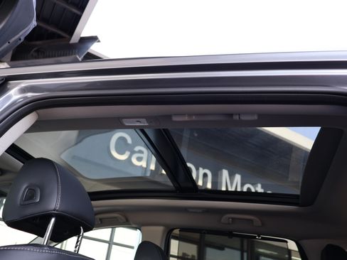 Used 2023 Acura MDX w/ Technology Package FWD image 15
