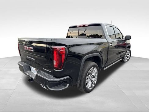 Used 2025 GMC Sierra 1500 Denali w/ Denali Reserve Package AWD/4WD image 5