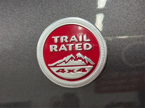 Used 2020 Jeep Grand Cherokee Trailhawk w/ Premium Lighting Group AWD/4WD image 47