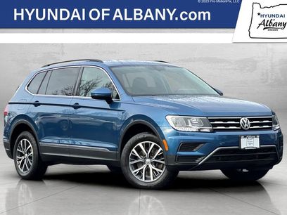 Used 2020 Volkswagen Tiguan SE w/ 3rd Row Seat Package