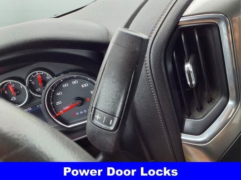 Used 2020 Chevrolet Silverado 1500 LT RWD image 18