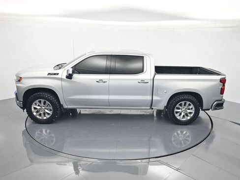 Used 2020 Chevrolet Silverado 1500 LTZ AWD/4WD image 36