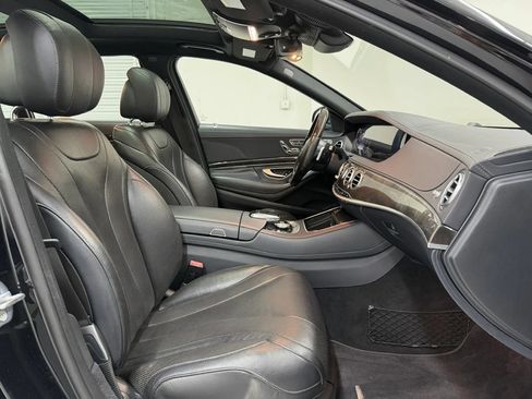 Used 2019 Mercedes-Benz S 450 Sedan w/ AMG Line Exterior image 11