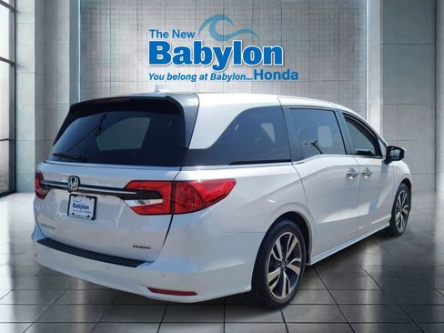 Used 2023 Honda Odyssey Touring image 4