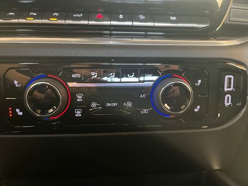 New 2026 Chevrolet Silverado 1500 RST w/ RST All Star Premium Package image 36