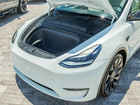 Used 2022 Tesla Model Y Performance AWD/4WD image 38
