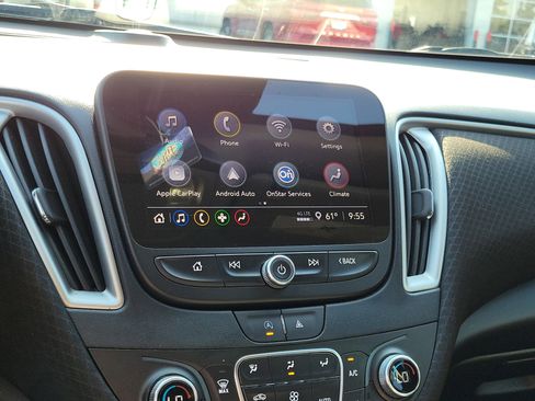 Used 2024 Chevrolet Malibu LT FWD image 26